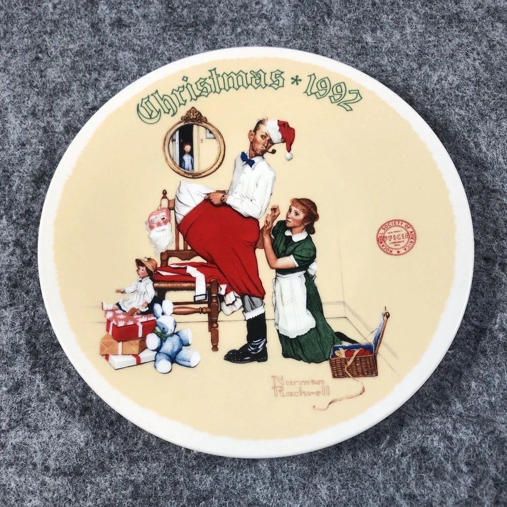Vintage Knowles‎ Norman Rockwell 1992 Multicolor Plate Christmas Surprise